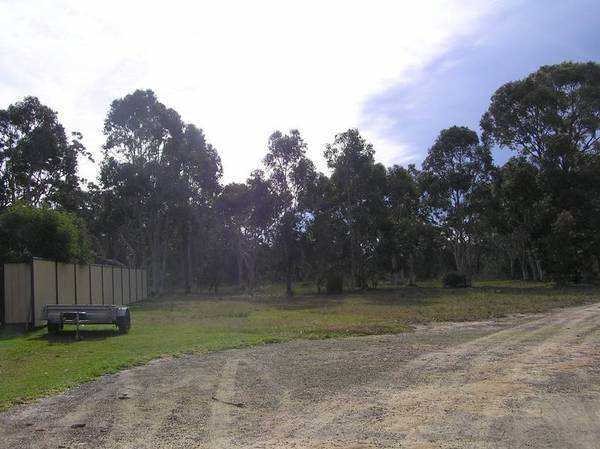 JUST A SHORT STROLL FROM THE BEACH Picture 3