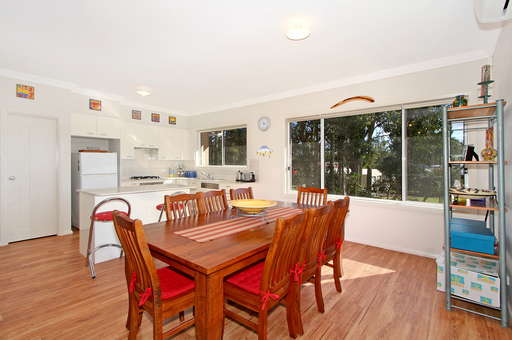 FOR THE DISCERNING BUYER... Picture 3