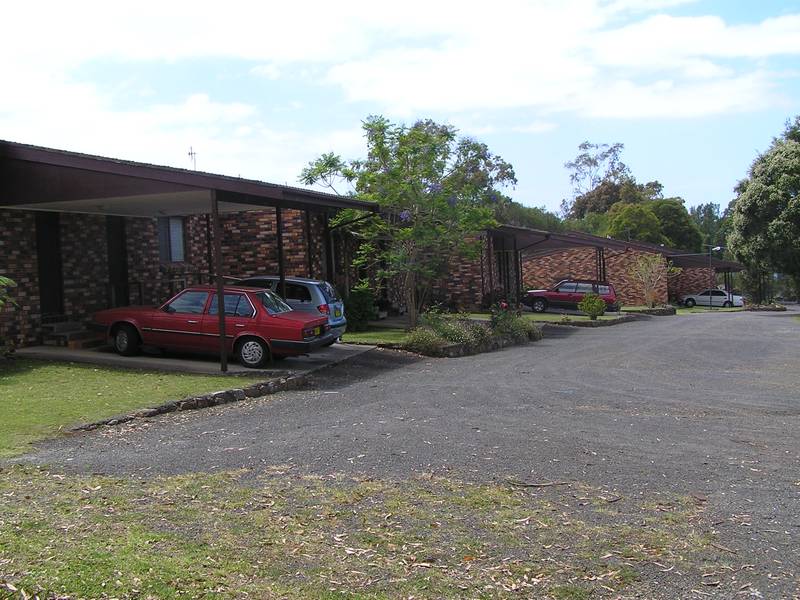 INVEST AND DEVELOP Picture 2