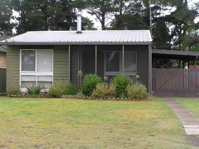 Direct walkway to the Beach Picture