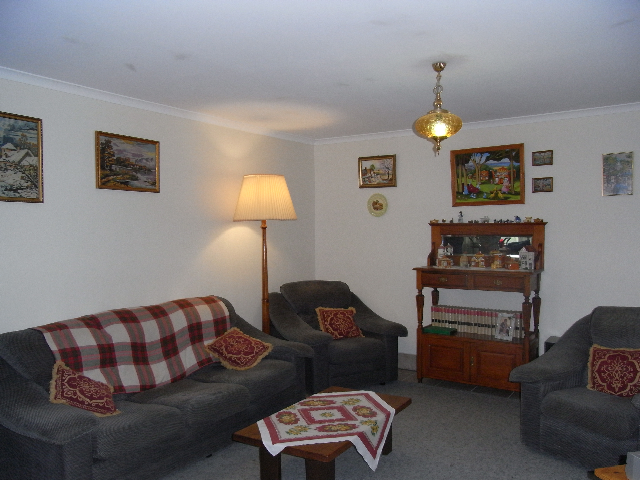 FABULOUS FOUR BEDROOM VALUE Picture 2