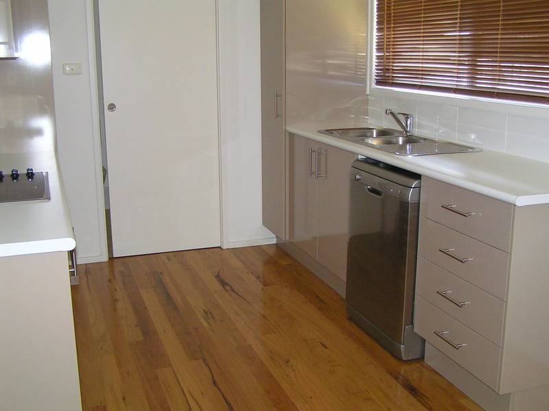 Fully renovated throughout Picture 2