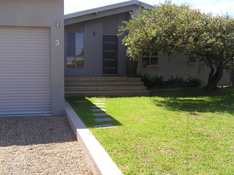 Fully renovated throughout Picture 1