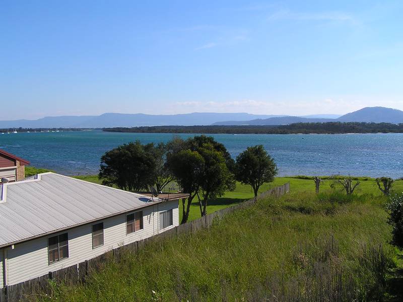 WATERFRONT RESERVE Picture 3