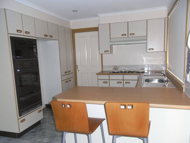 Very Neat & Tidy Home Picture 2