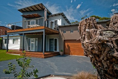 STUNNING COASTAL HOME Picture STUNNING COASTAL HOME Picture