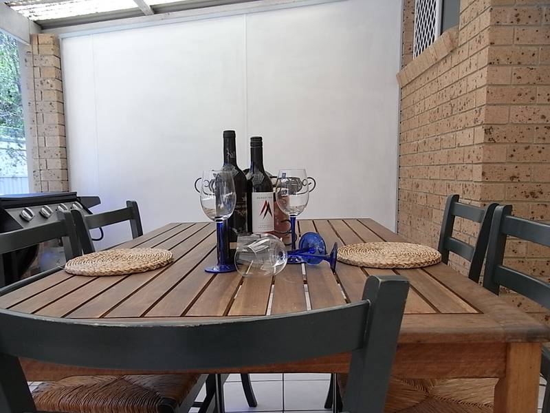 Ten Good Reasons Picture 3