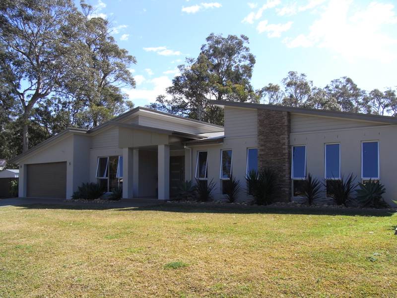 SIMPLY IRRESISTABLE Picture 1