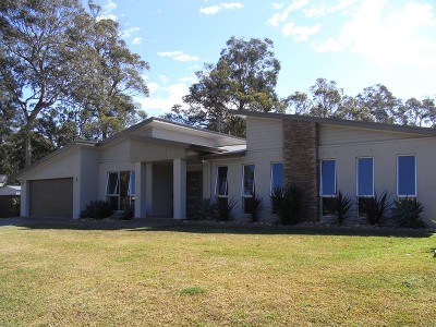 SIMPLY IRRESISTABLE Picture