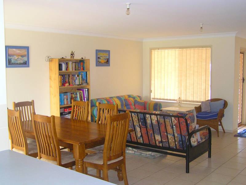 SO CLOSE TO THE BEACH Picture 3