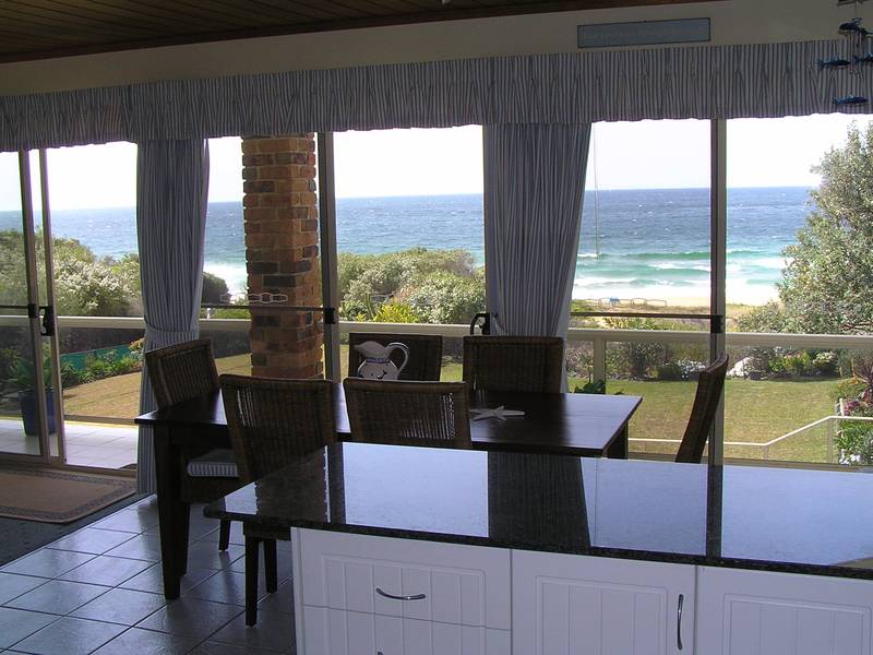 CULBURRA BEACHFRONT Picture 3