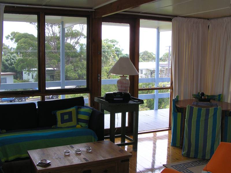 FABULOUS BEACH HOUSE WITH OUTLOOK TO THE SEA Picture 2