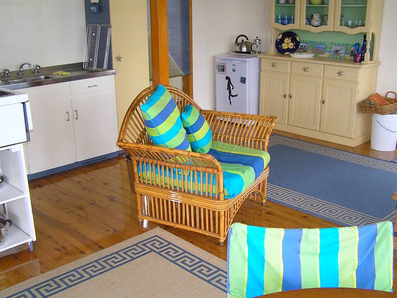 FABULOUS BEACH HOUSE WITH OUTLOOK TO THE SEA Picture 3