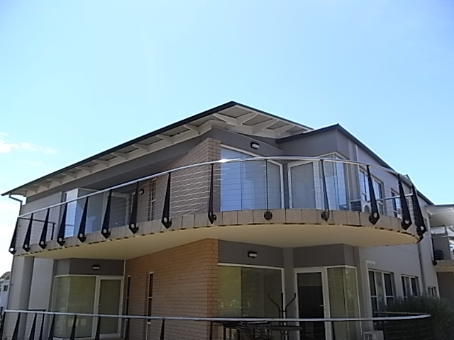 LOVELY OUTLOOK TO THE BAY Picture 2