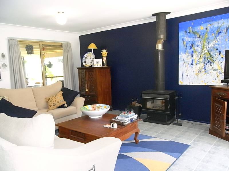 Modern Living - Great Value Picture 3