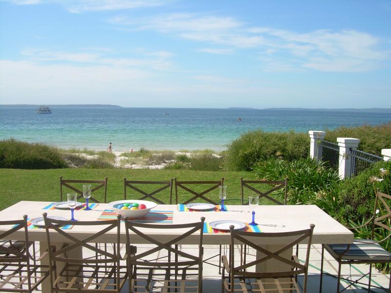 Dolphin Cottage Picture 1