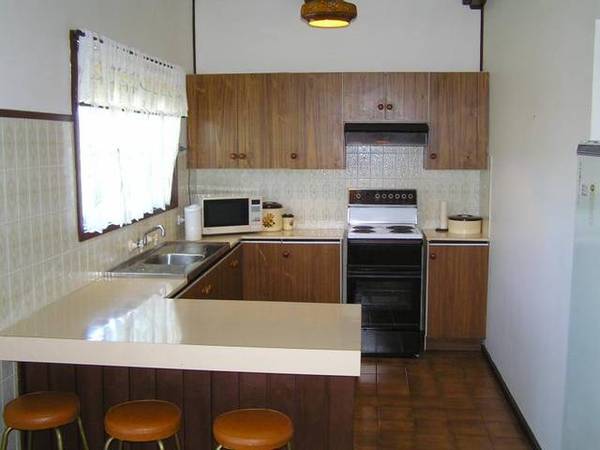 WHAT A LOCATION! Picture 3