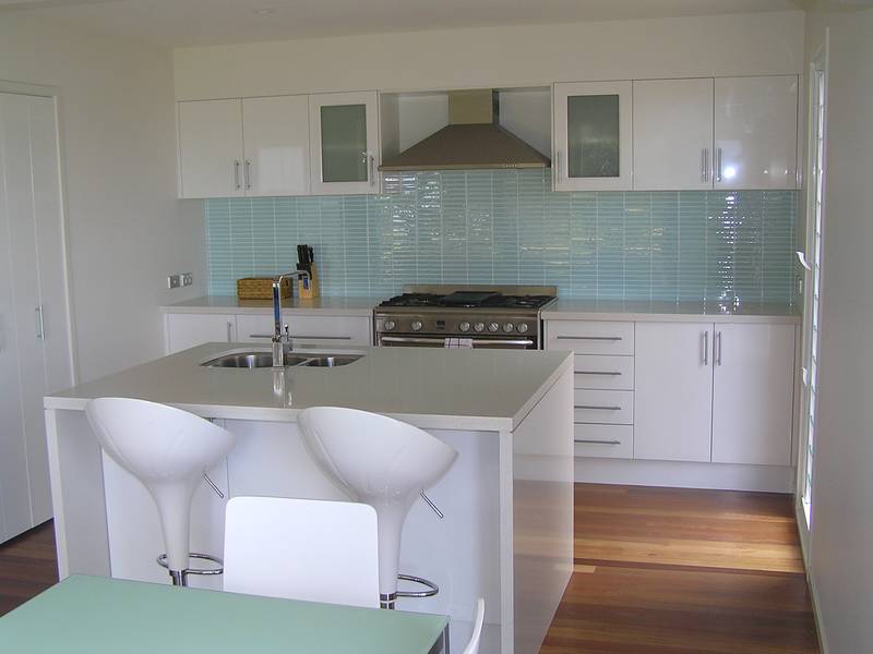 AQUA (Beachfront) Picture 2