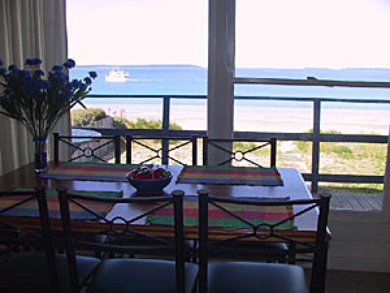 Eden on the Beach Picture 1