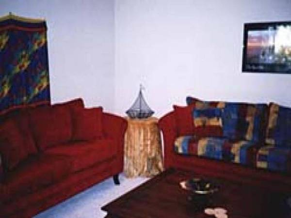 Sea Treasure Cottage Picture 3