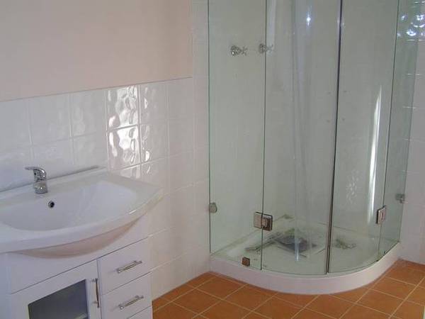 MOVE STRAIGHT IN Picture