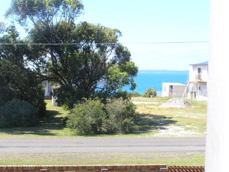 OPPOSITE THE BEACH Picture 1