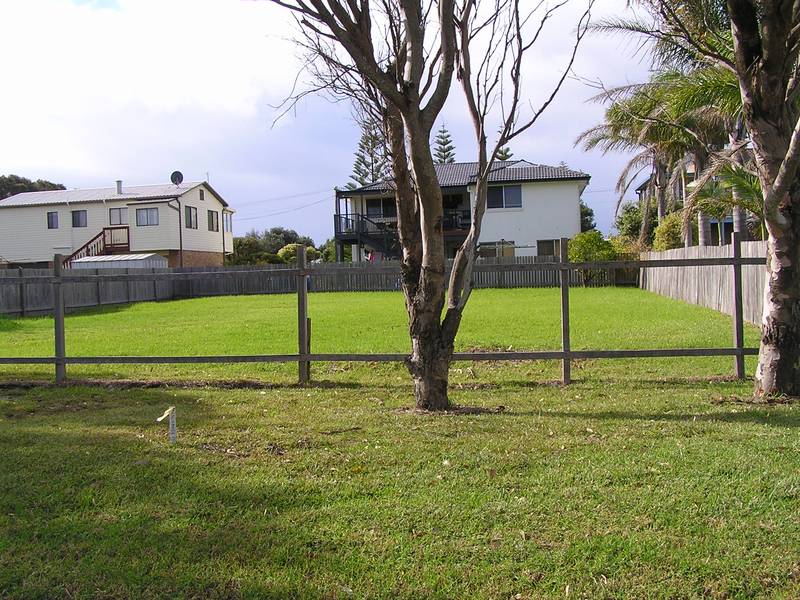 SO CLOSE TO THE BEACH Picture 1