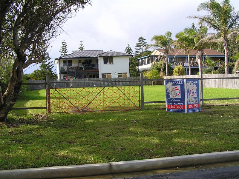 SO CLOSE TO THE BEACH Picture 2