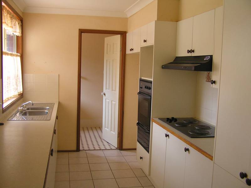 Large Family Home Picture 2