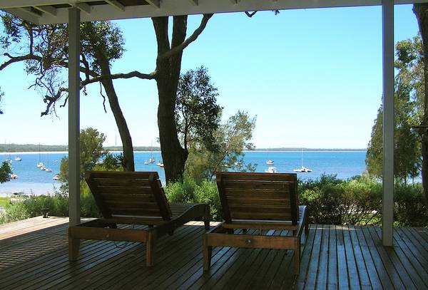 Jervis Bay - Beach Front Reserve Picture 1