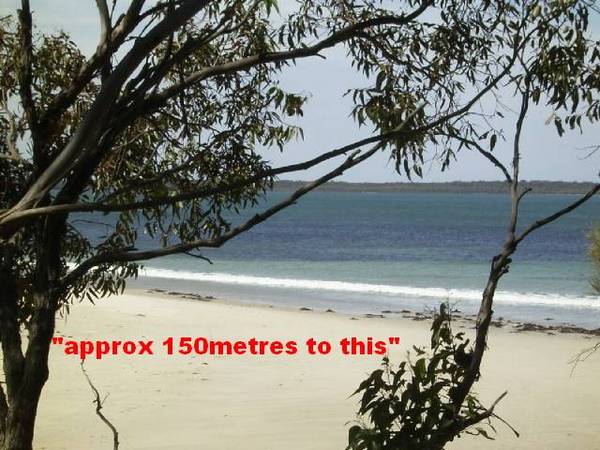 HUGE BLOCK, OPPOSITE WATER FRONT RESERVE Picture 2