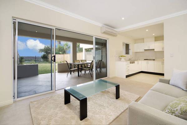 Garden Apartment with views Picture 2