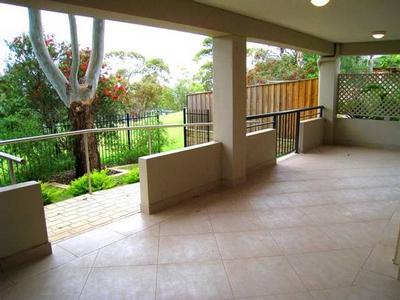 Garden Apartment with views Picture