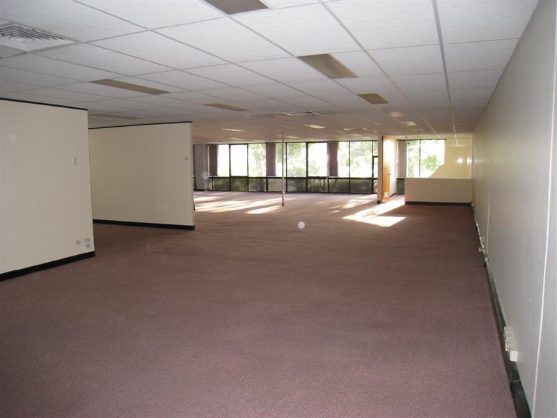PRICE REDUCTION MODERN INDUSTRIAL UNIT Picture 3