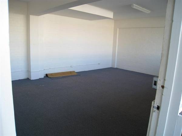 AFFORDABLE OFFICE OR STUDIO Picture AFFORDABLE OFFICE OR STUDIO Picture