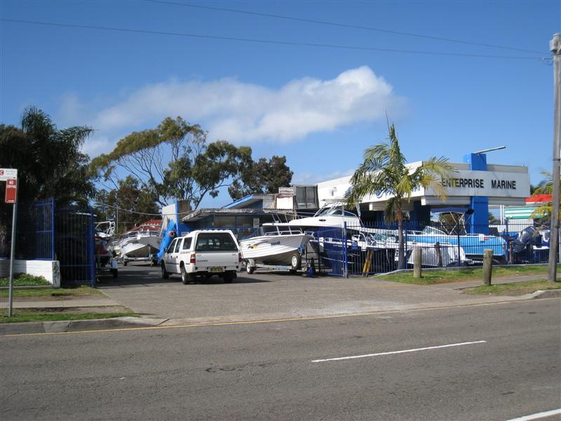 HIGH PROFILE MAIN ROAD DEVELOPMENT SITE Picture 1