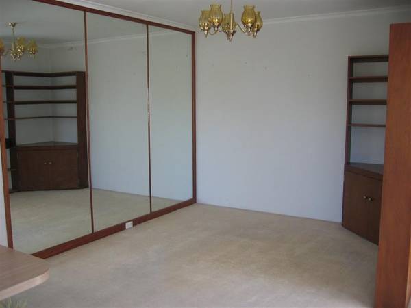 WATERFRONT UNIT PLUS MARINA BERTH Picture WATERFRONT UNIT PLUS MARINA BERTH Picture