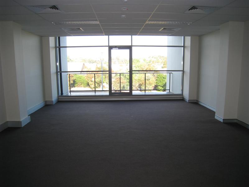 10% RENTAL GUARANTEE Picture 2