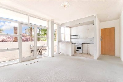 Beachside Apartment, Amazing Value! Picture