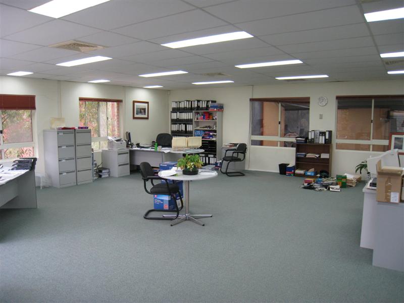 MODERN BUSINESS UNIT Picture 2