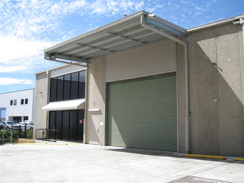 NEW HIGHBAY INDUSTRIAL FACILITY Picture 3