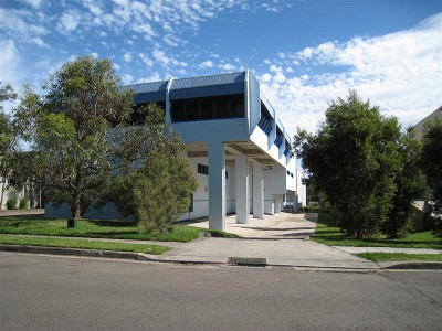 MODERN INDUSTRIAL FACILITY Picture