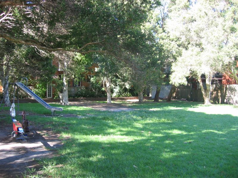 One Bedder in handy location Picture One Bedder in handy location Picture