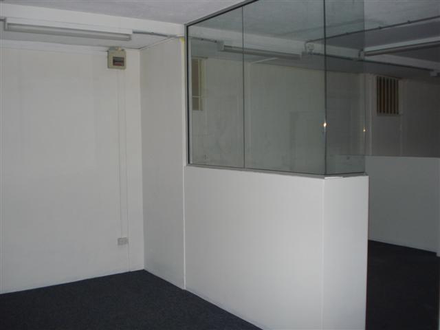 FIRST FLOOR OFFICE SPACE Picture 3