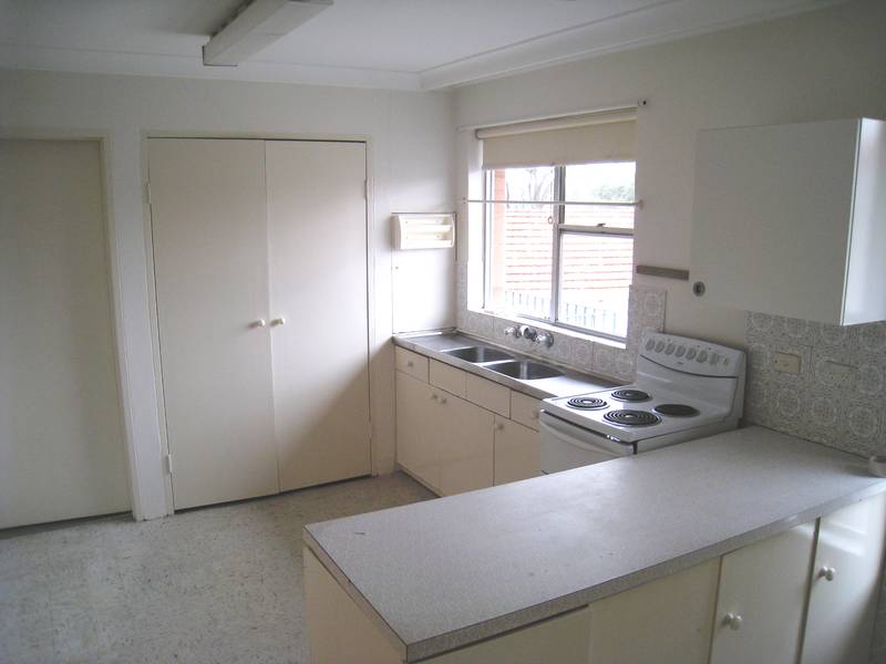 JUST STEPS TO PITTWATER Picture