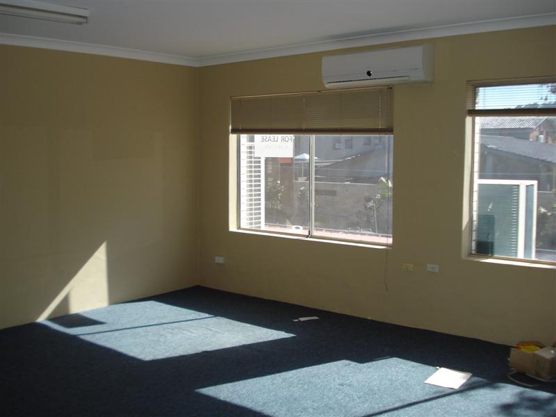 BUDGET RENT COMMERCIAL OFFICE SUITE Picture 2