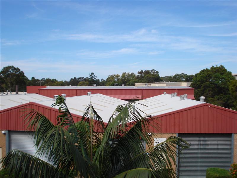 COMMERCIAL OFFICE SUITE WITH GARDEN OUTLOOK Picture 3