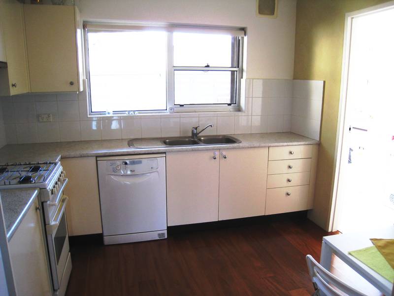 Massive three bedroom apartment Picture 3