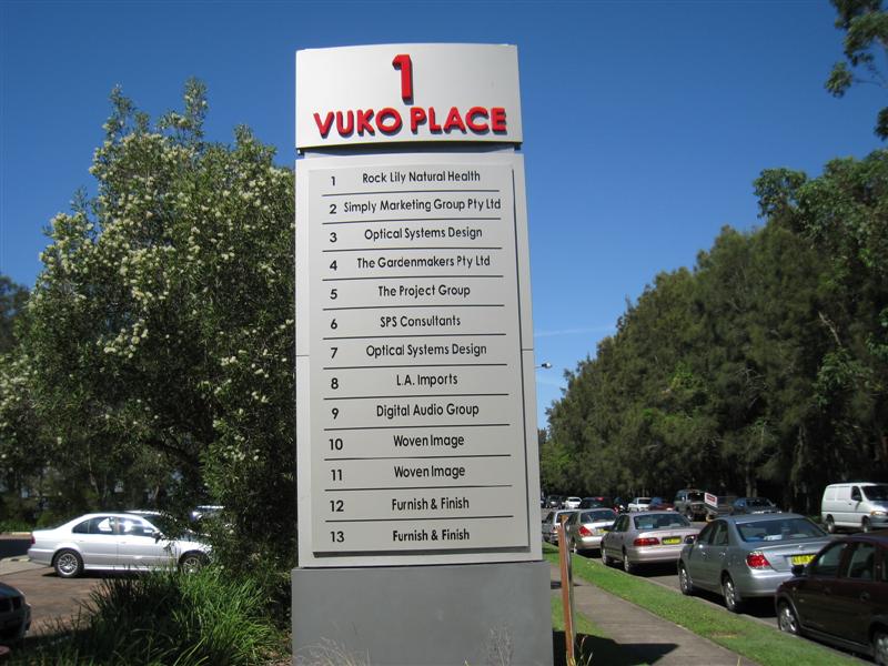 VERSATILE MODERN COMMERCIAL INDUSTRIAL UNIT - PRICE REDUCED! Picture 2