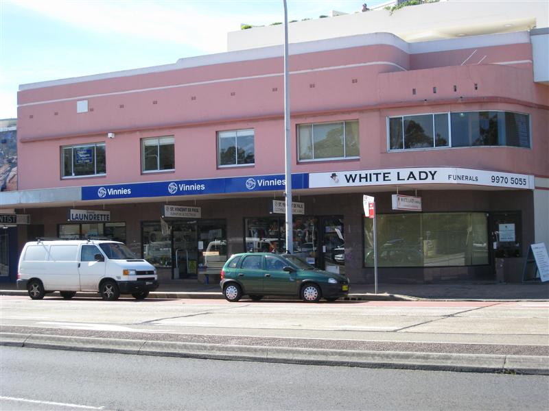 COMMERCIAL RETAIL INVESTMENT WITH QUALITY TENANT Picture 1